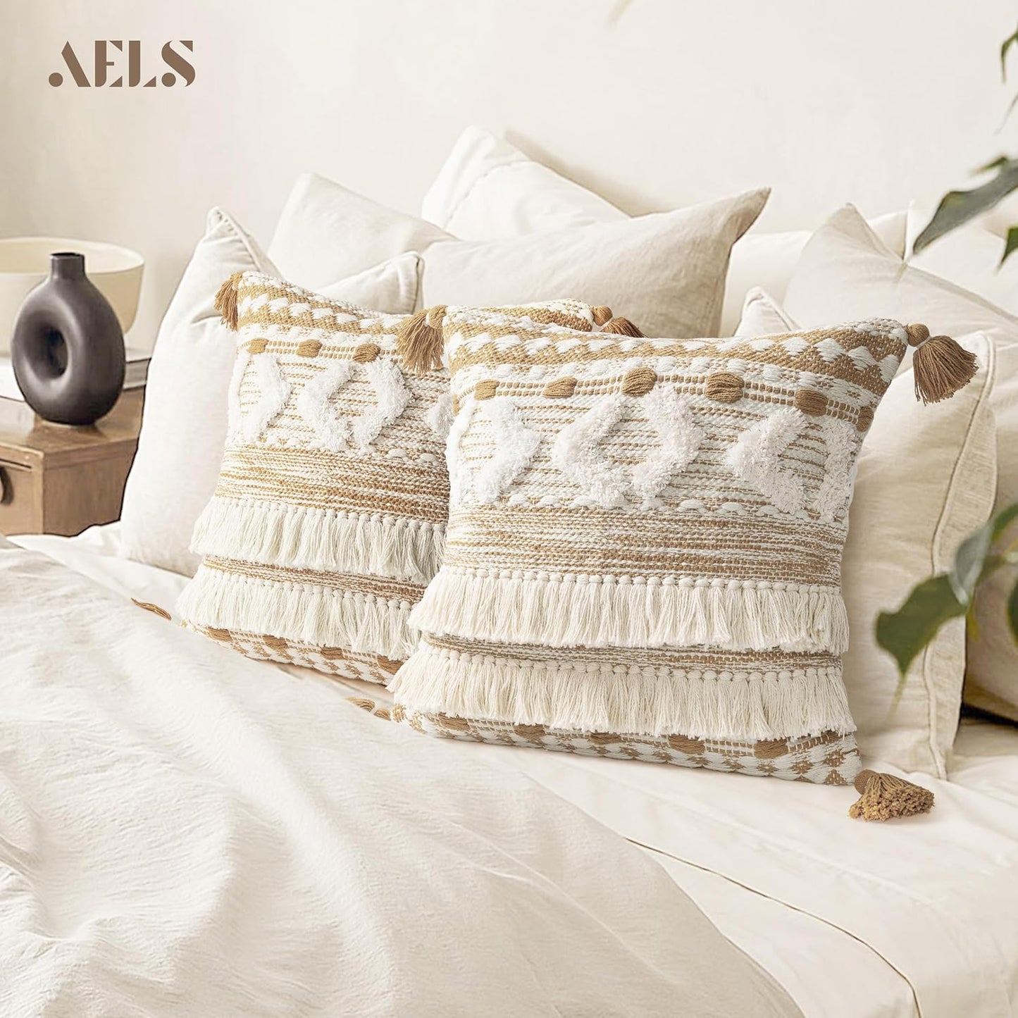 AELS Boho Decorative Throw Pillow Covers with Fringes and Tassels 18x18, Mid Century Tufted Accent Pillow Case, Woven Textured Modern Farmhouse Neutral Cushion Case for Bed Couch Sofa, Beige