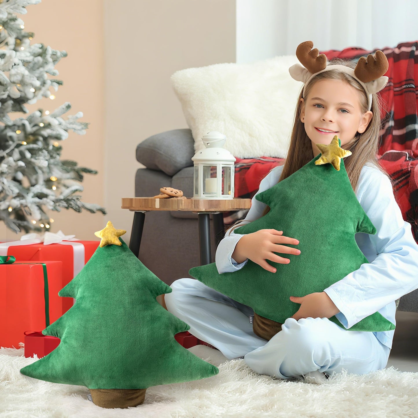 AELS Christmas Tree Decorative Throw Pillow, 19.6 & 15.7 Inch Holiday Throw Pillows for Christmas Decor, Plush Tree Shaped Decorative Pillows for Living Room Bedroom Sofa, Green