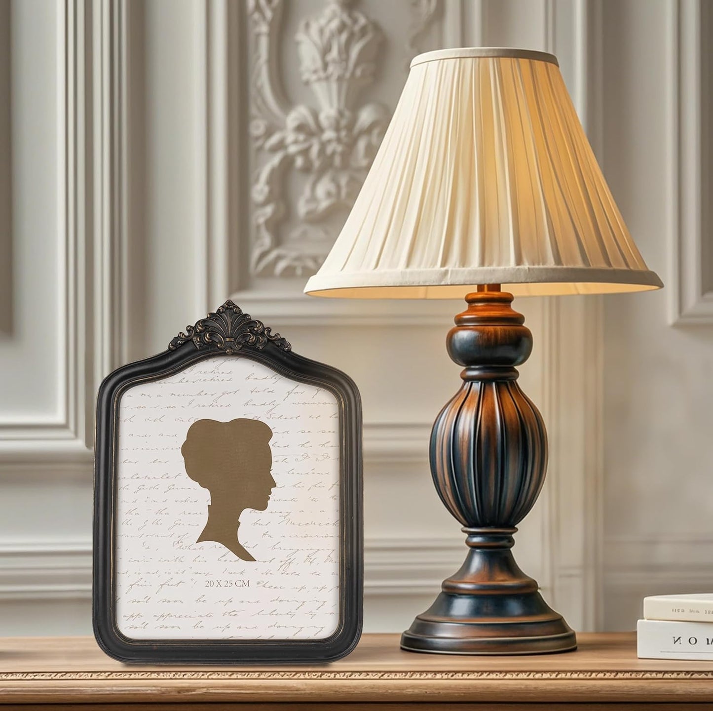 AELS 8x10 Inch Vintage Black Picture Frame, Elegant Antique Photo Frames with Glass Front, Photo Display, Tabletop Wall Hanging, Gift Ideas, Black and Bronze