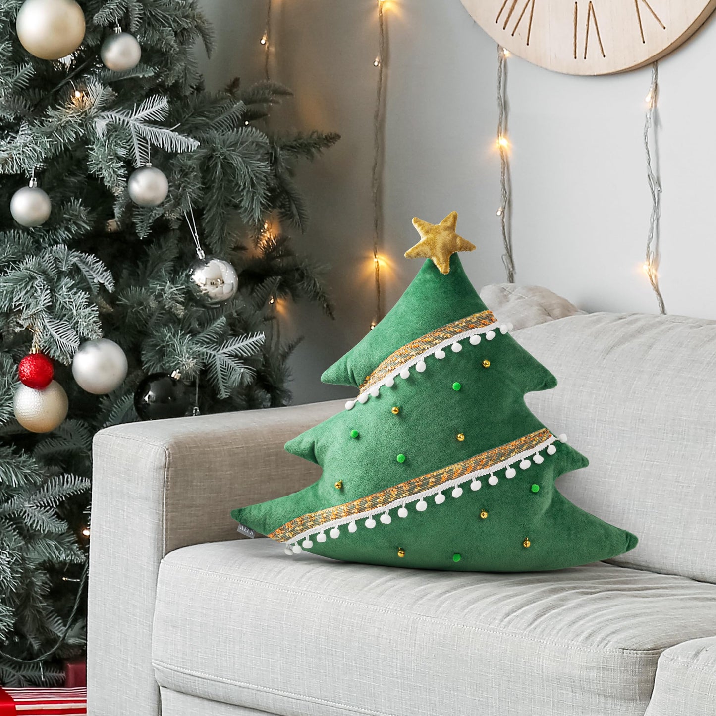 AELS Christmas Tree Decorative Throw Pillow, 19.6 & 15.7 Inch Holiday Throw Pillows for Christmas Decor, Plush Tree Shaped Decorative Pillows for Living Room Bedroom Sofa, Green