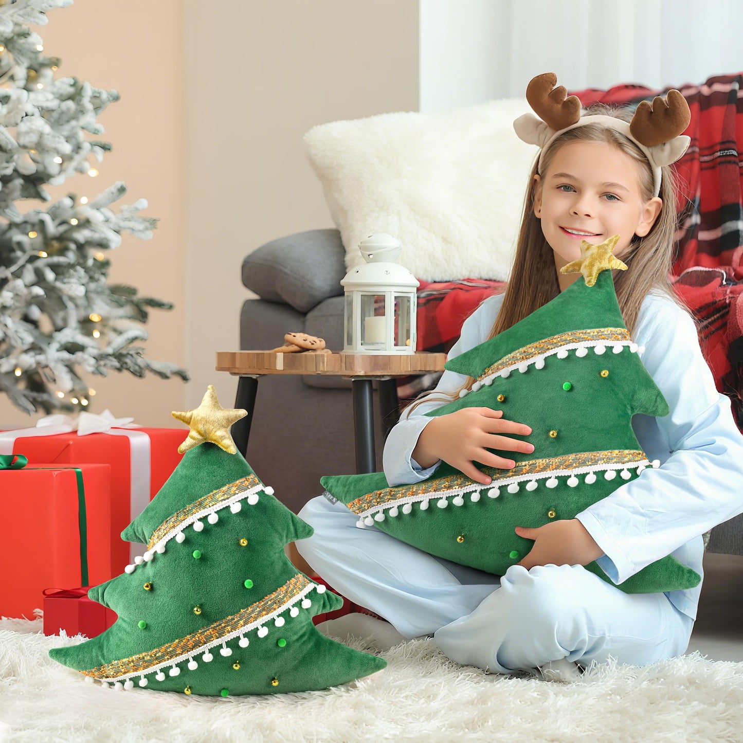 AELS Christmas Tree Decorative Throw Pillow, 19.6 & 15.7 Inch Holiday Throw Pillows for Christmas Decor, Plush Tree Shaped Decorative Pillows for Living Room Bedroom Sofa, Green