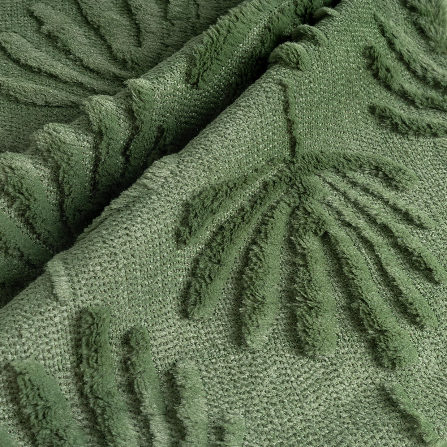 AELS Decorative Throw Pillow Covers 18x18, Set of 2, Modern Farmhouse Fan Palm Leaves Soft Plush Couch Pillow Case for Bed Couch Sofa, Green (Covers Only)