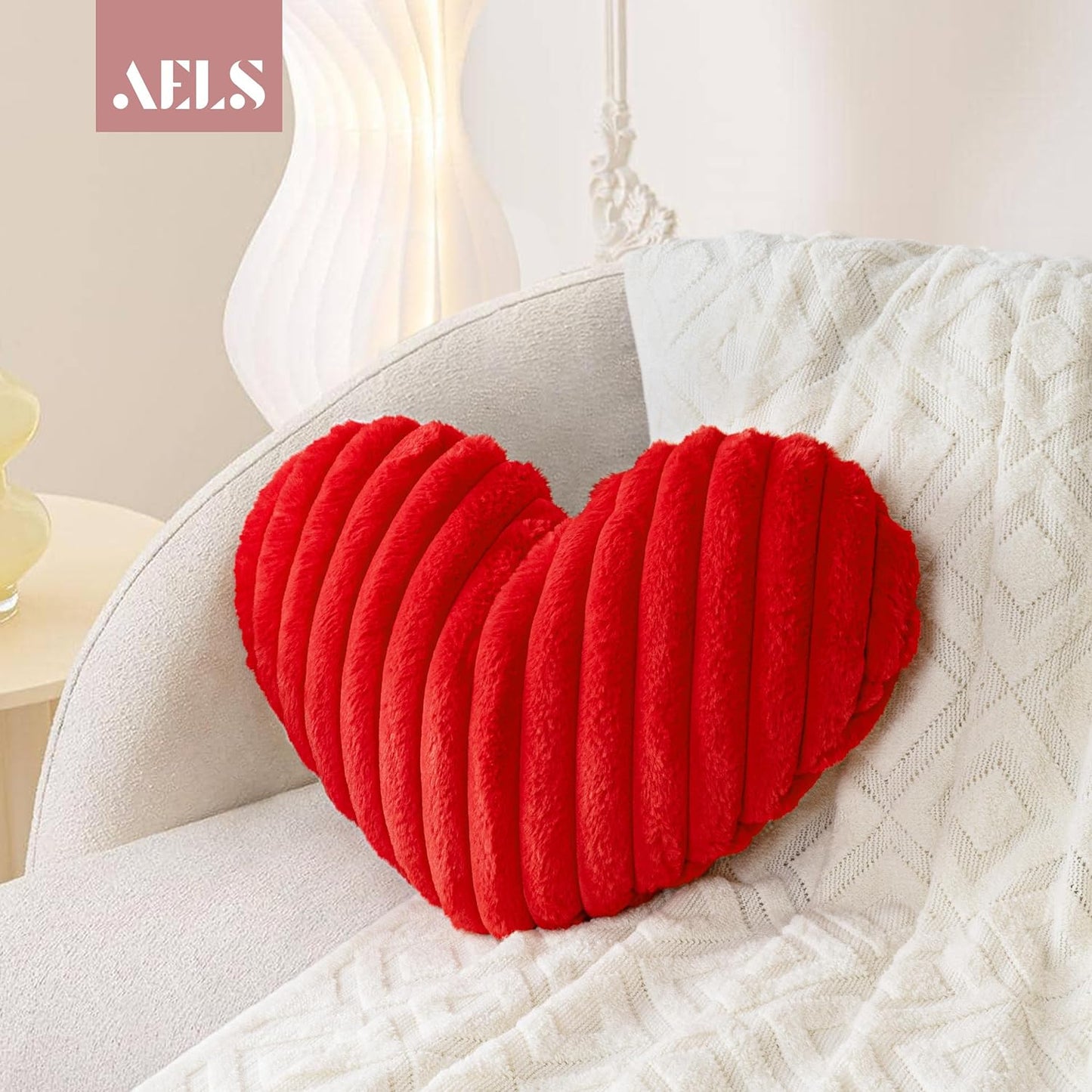 AELS Heart Shaped Pillow, 20 Inches Heart Decorative Throw Pillows, Faux Fur Love Pillows Cute Pillow, Valentines Day Decorations, Wedding Decor, Living Room Bedroom Nursery Decor, White