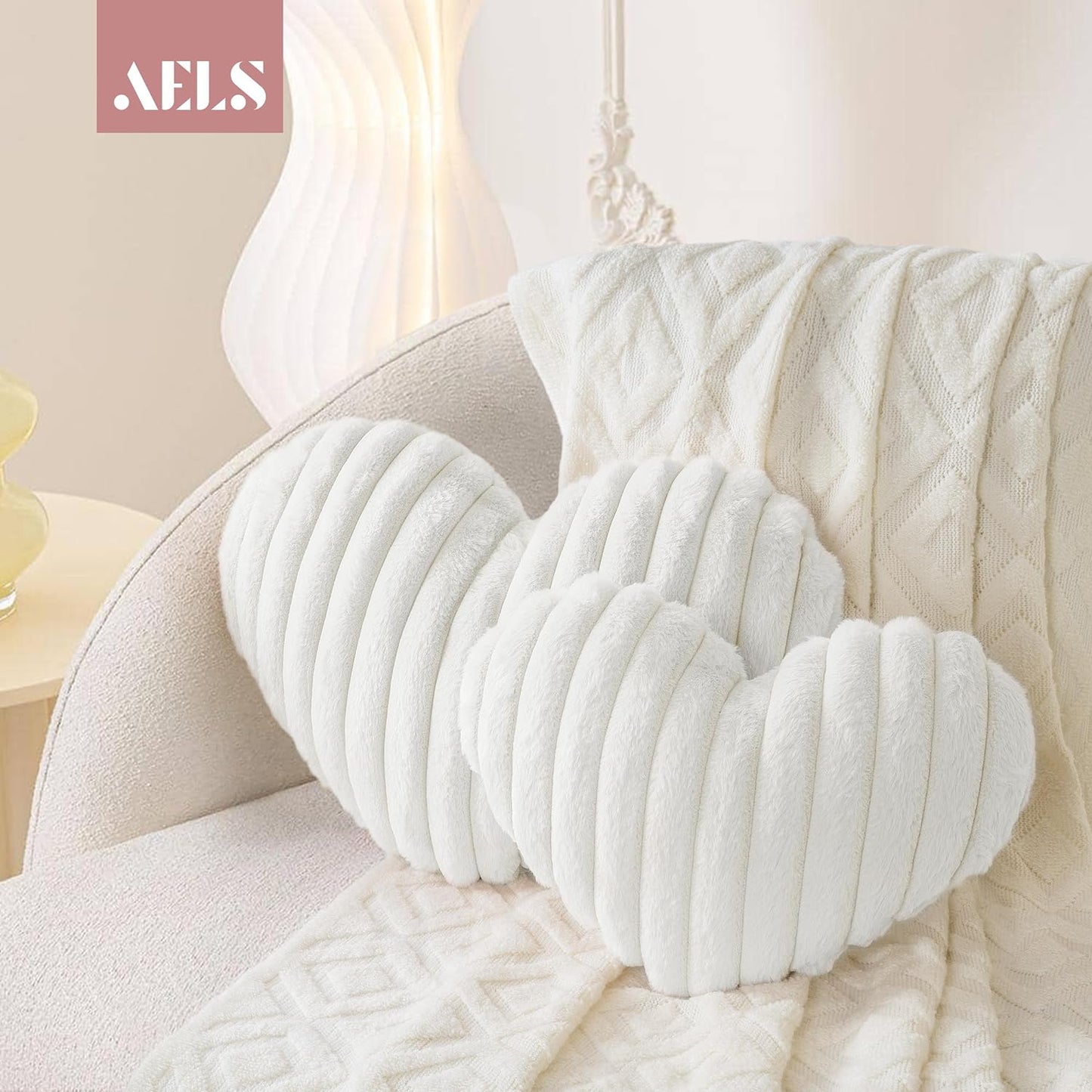 AELS Heart Shaped Pillow, 20 Inches Heart Decorative Throw Pillows, Faux Fur Love Pillows Cute Pillow, Valentines Day Decorations, Wedding Decor, Living Room Bedroom Nursery Decor, White