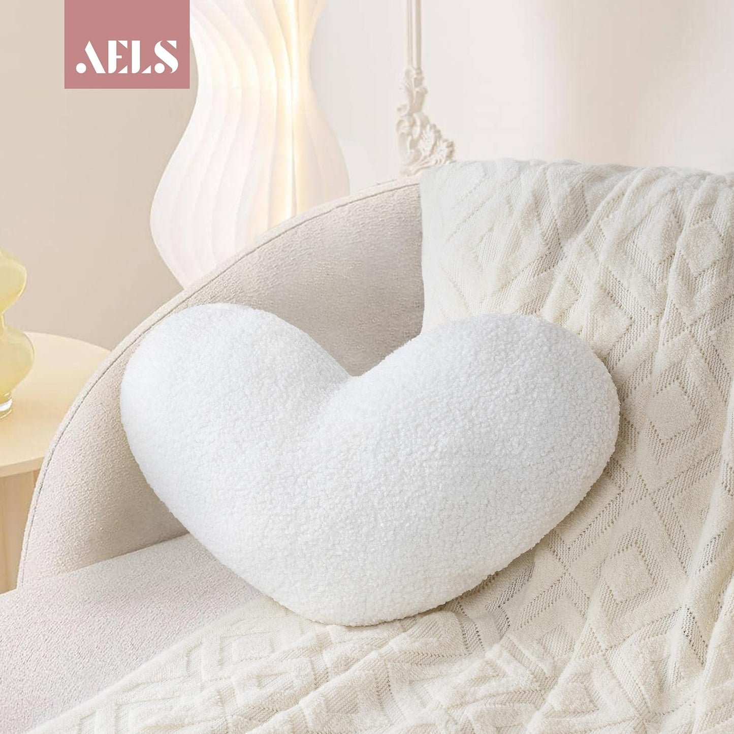 AELS Heart Shaped Pillow, 20 Inches Heart Decorative Throw Pillows, Faux Fur Love Pillows Cute Pillow, Valentines Day Decorations, Wedding Decor, Living Room Bedroom Nursery Decor, White