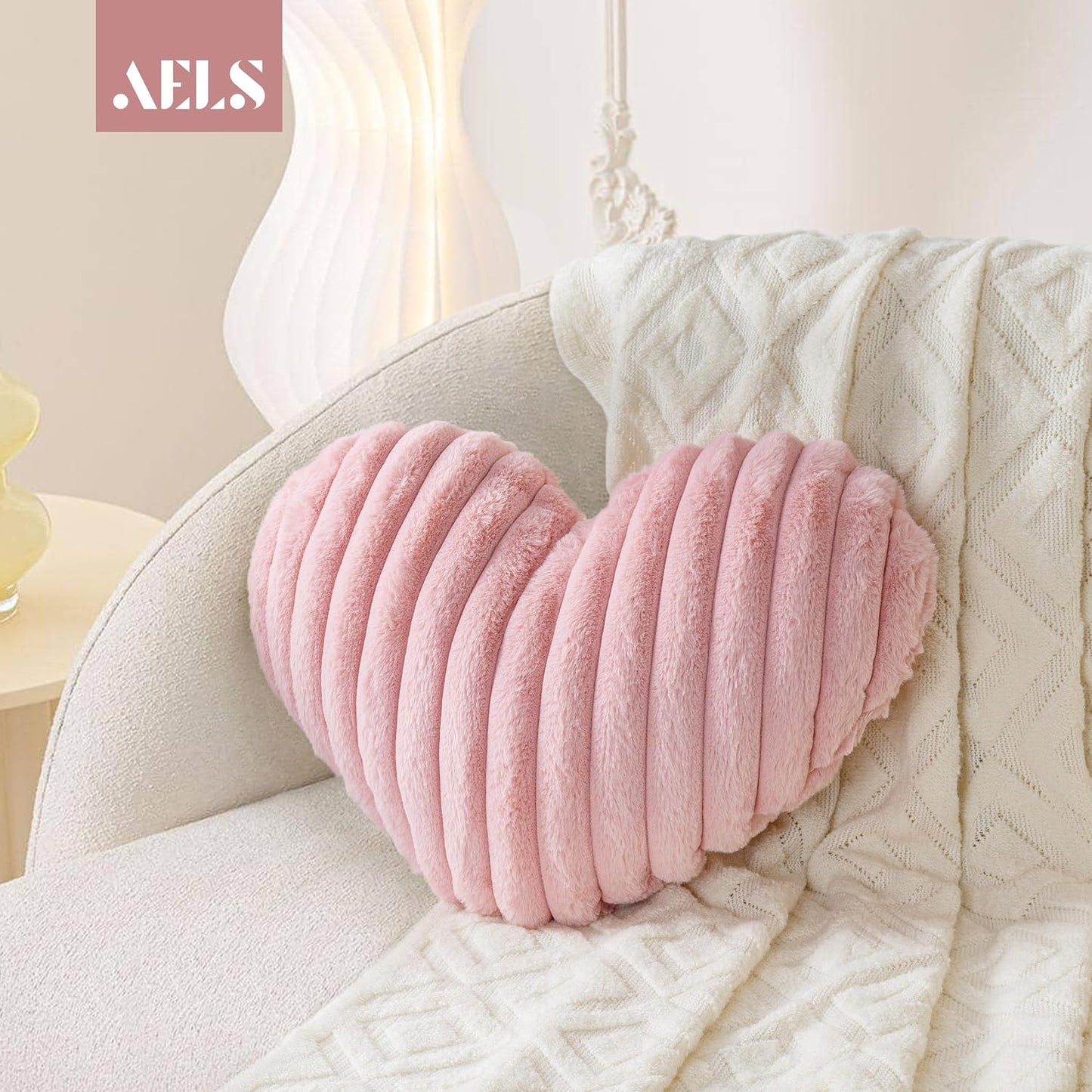 AELS Heart Shaped Pillow, 20 Inches Heart Decorative Throw Pillows, Faux Fur Love Pillows Cute Pillow, Valentines Day Decorations, Wedding Decor, Living Room Bedroom Nursery Decor, White