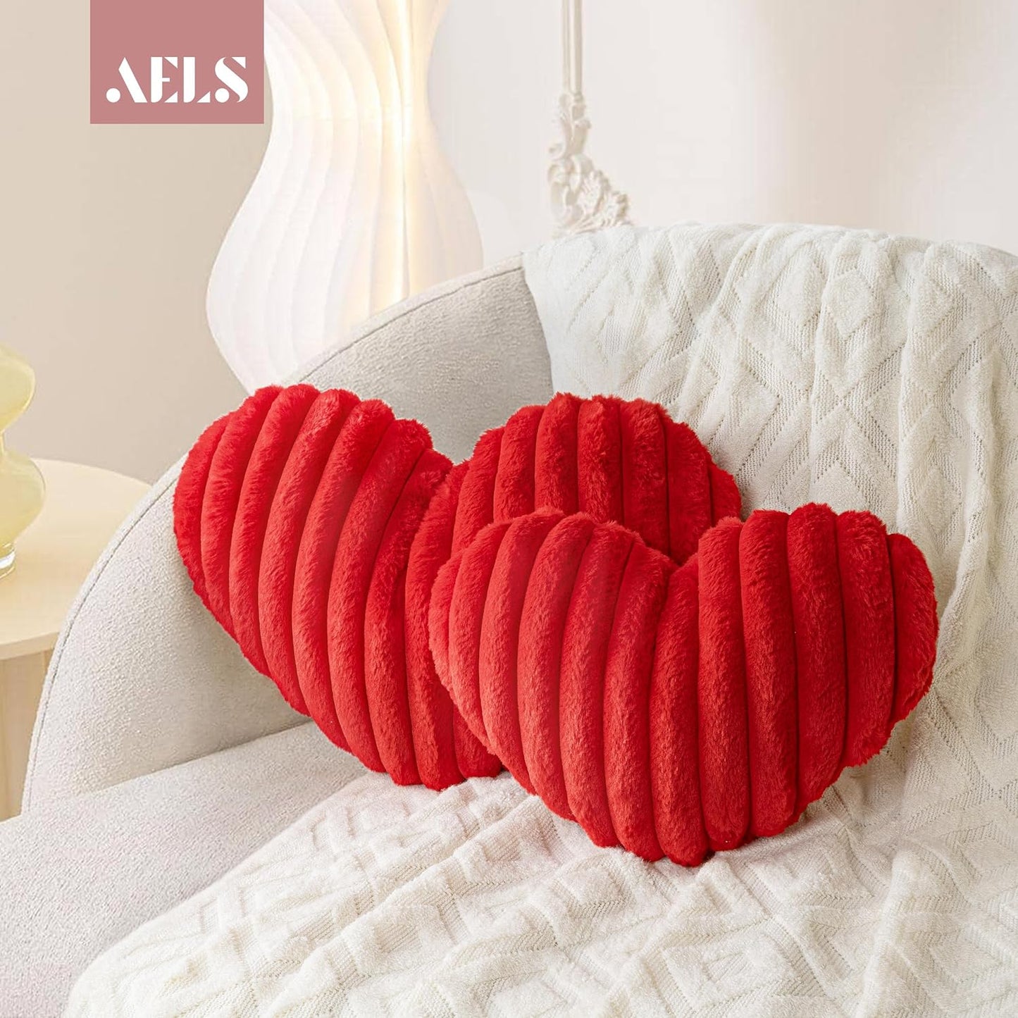 AELS Heart Shaped Pillow, 20 Inches Heart Decorative Throw Pillows, Faux Fur Love Pillows Cute Pillow, Valentines Day Decorations, Wedding Decor, Living Room Bedroom Nursery Decor, White