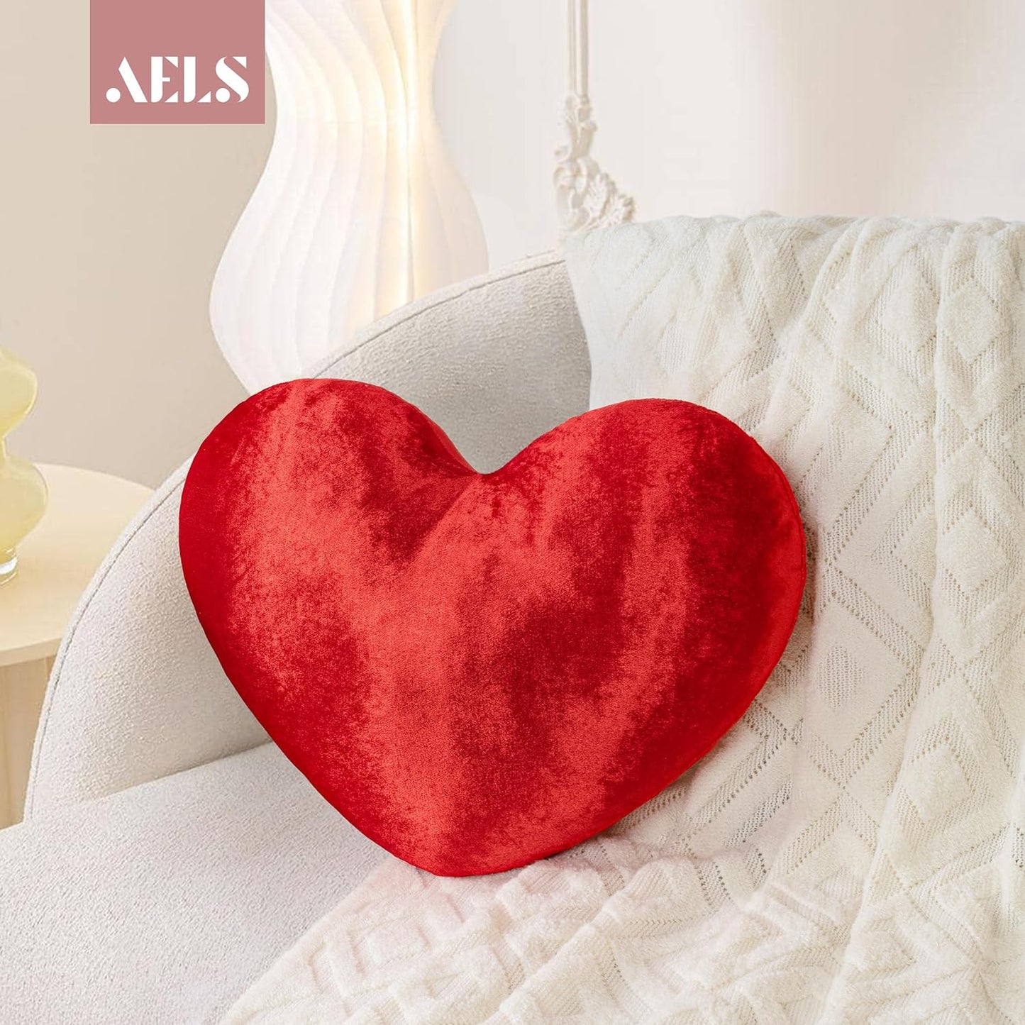 AELS Heart Shaped Pillow, 20 Inches Heart Decorative Throw Pillows, Faux Fur Love Pillows Cute Pillow, Valentines Day Decorations, Wedding Decor, Living Room Bedroom Nursery Decor, White